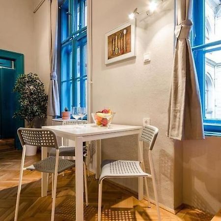 Blue Lotus Apartment T50 Budapest Luaran gambar